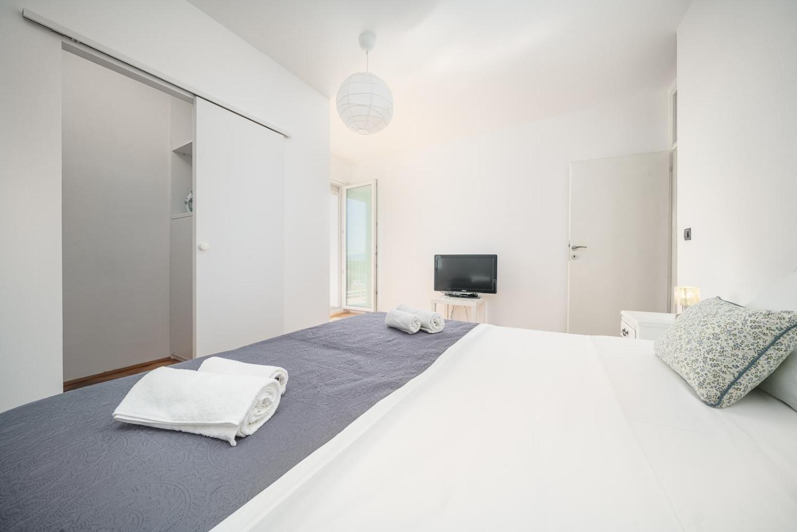 9Th Floor Apartment Sibenik Luaran gambar